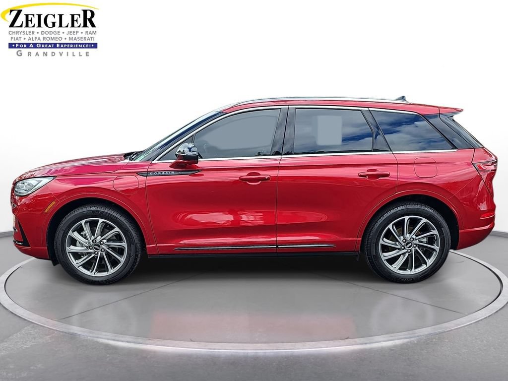 Used 2024 Lincoln Corsair Grand Touring w/ Equipment Group 301A AWD/4WD image 8