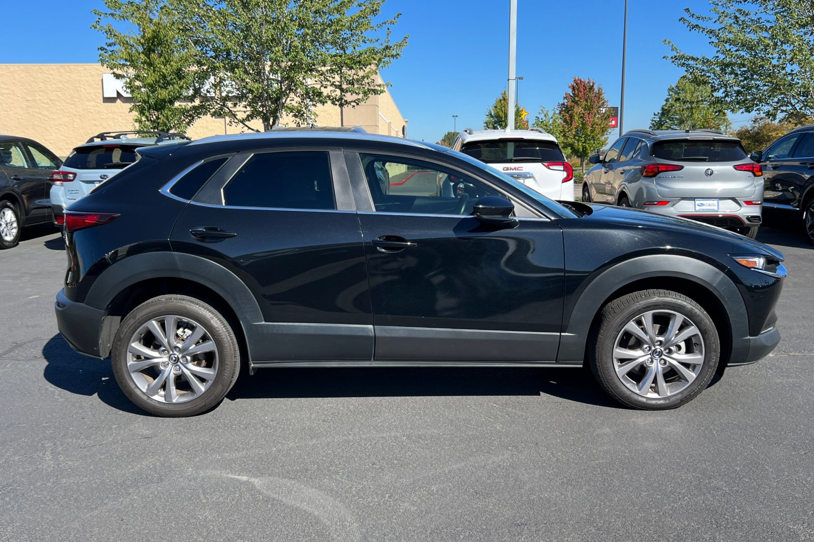 Used 2023 MAZDA CX-30 AWD 2.5 S w/ Preferred Package image 3