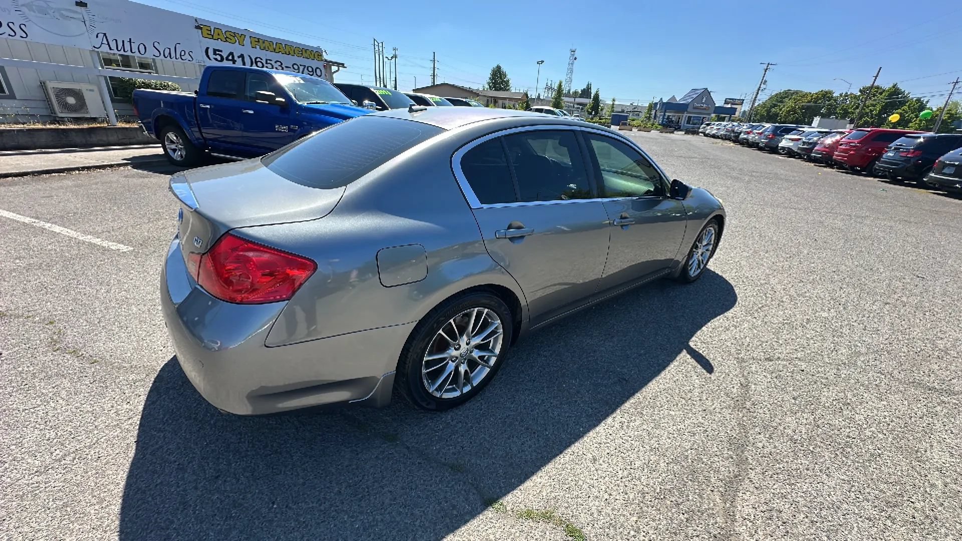 Used 2013 INFINITI G37 Journey w/ Premium Pkg RWD image 3