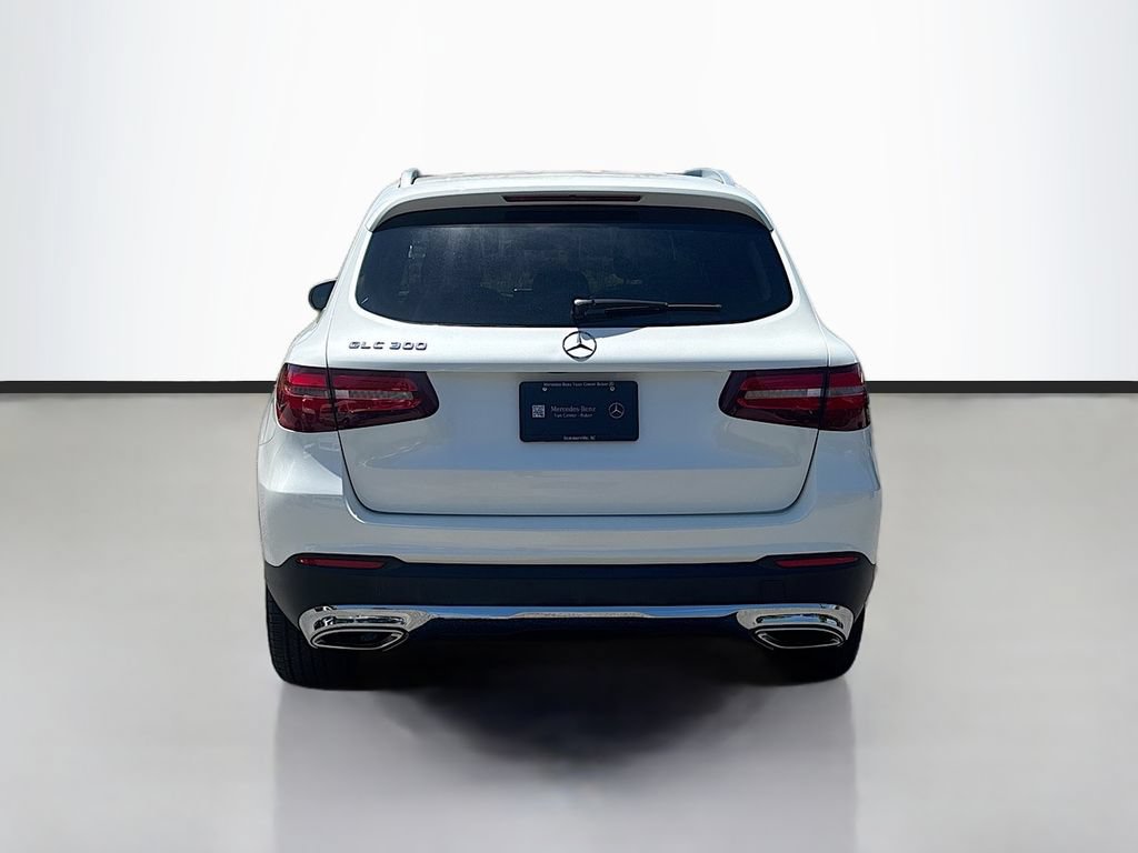 Used 2018 Mercedes-Benz GLC 300 w/ Multimedia Package image 4