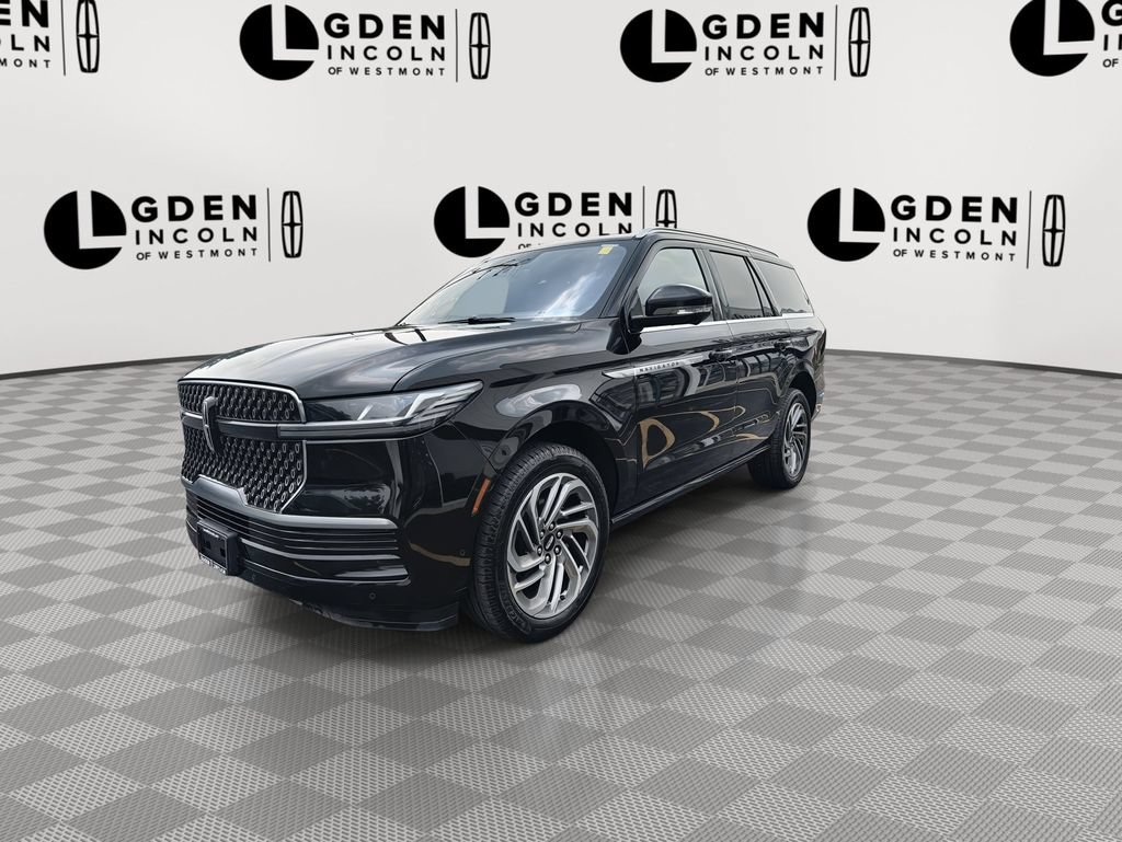 Certified 2025 Lincoln Navigator Reserve AWD/4WD image 4