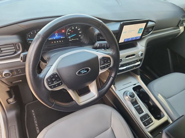 Used 2021 Ford Explorer XLT w/ Equipment Group 202A RWD image 10