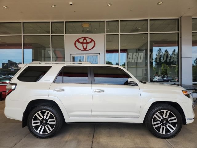 Certified 2016 Toyota 4Runner Limited AWD/4WD image 3