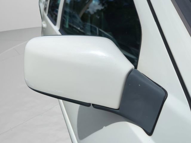 Used 1999 Volvo V70 FWD image 24