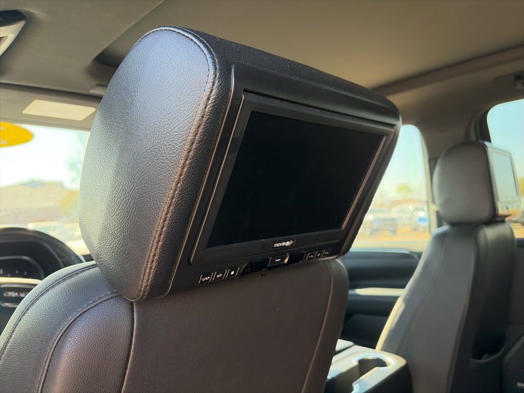 Used 2023 GMC Yukon XL SLT image 11