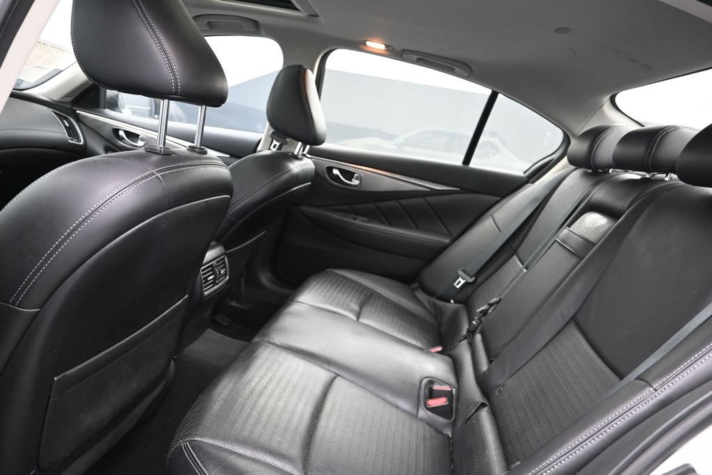 Used 2019 INFINITI Q50 Signature Edition w/ Cargo Package (L96) RWD image 14