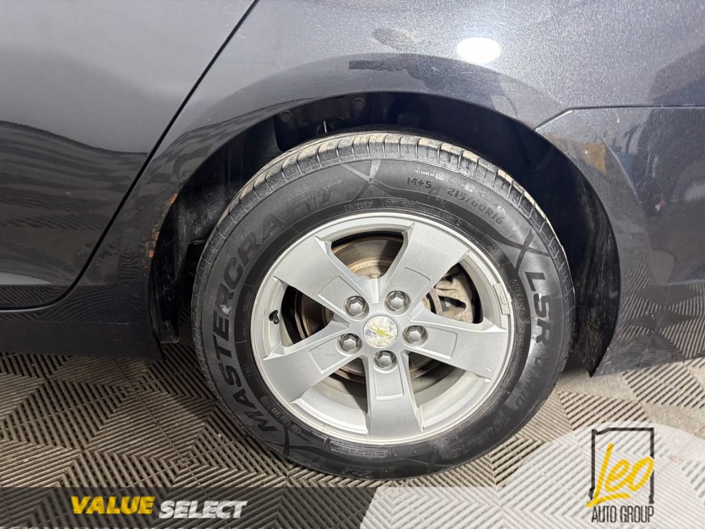 Used 2015 Chevrolet Malibu LT FWD image 18