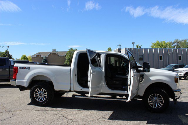 Used 2019 Ford F250 Lariat w/ Lariat Value Package image 18