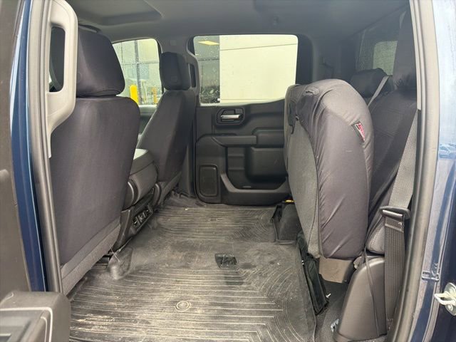 Used 2022 Chevrolet Silverado 1500 LT AWD/4WD image 17