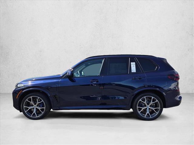 New 2026 BMW X5 xDrive50e w/ M Sport Package AWD/4WD image 5