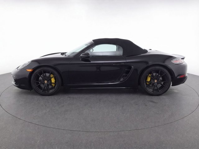 Used 2022 Porsche 718 Boxster image 4