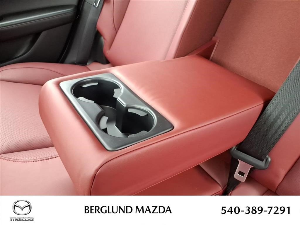 New 2026 MAZDA MAZDA3 Hatchback w/Premium Plus Pkg AWD/4WD image 9