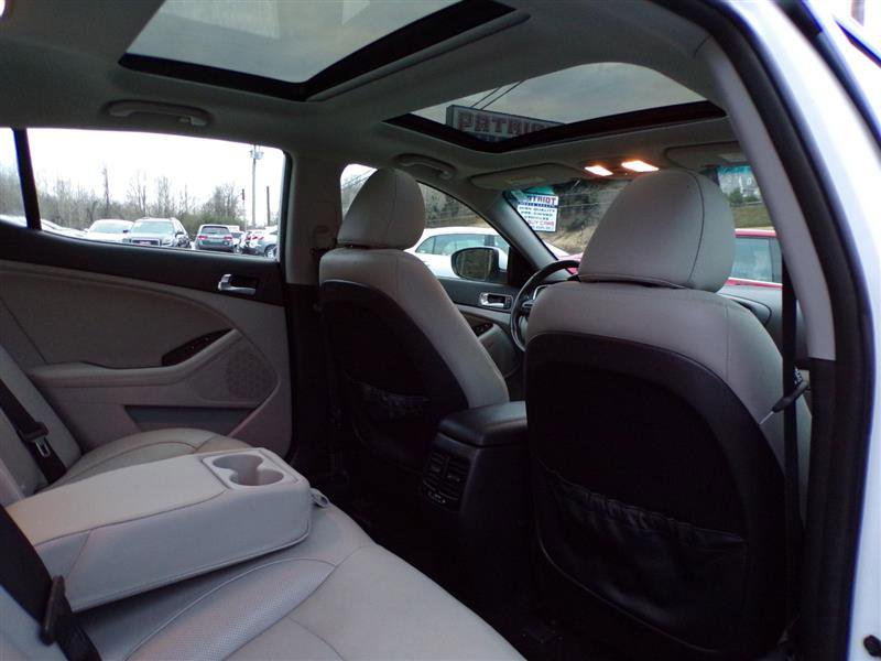 Used 2015 Kia Optima EX w/ EX Premium Package image 23