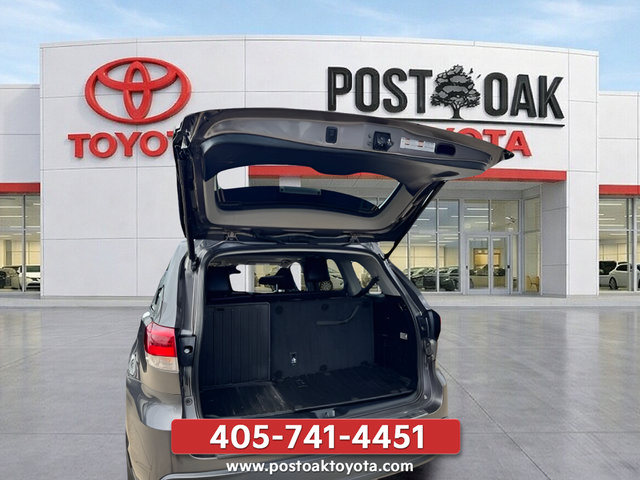 Used 2018 Toyota Highlander XLE w/ Protection Package #3 AWD/4WD image 22
