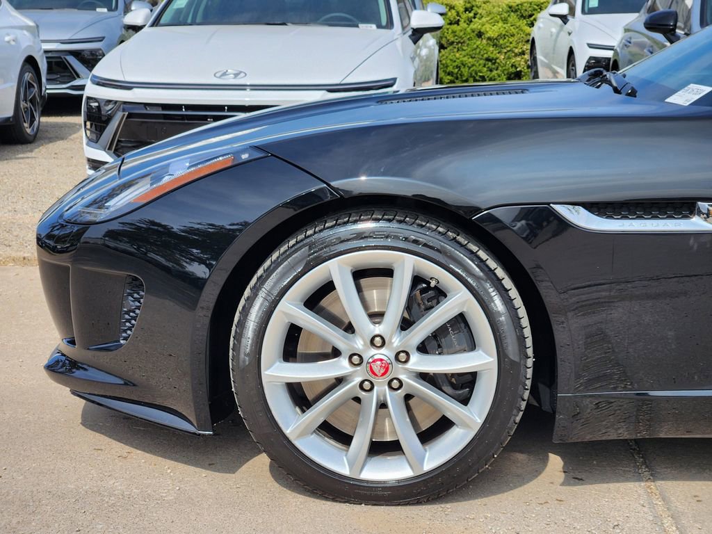 Used 2015 Jaguar F-TYPE S image 12