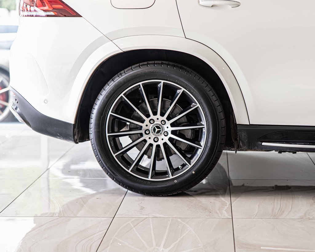 Used 2022 Mercedes-Benz GLE 450 4MATIC w/ Revised AMG Line Exterior image 11