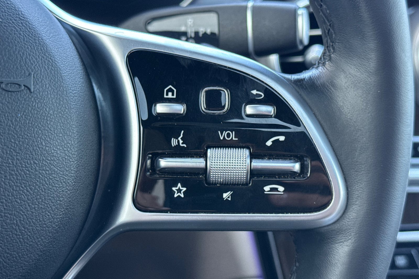 Used 2021 Mercedes-Benz GLC 300 4MATIC Coupe image 29