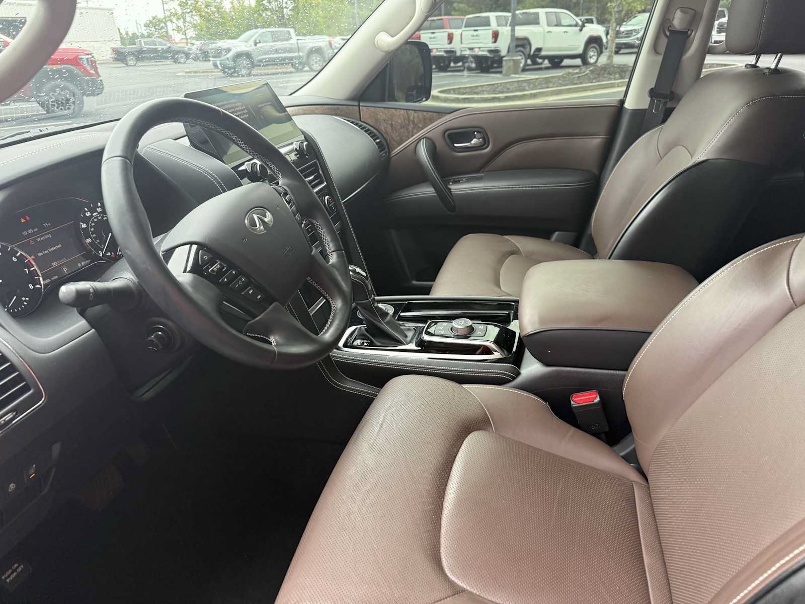 Used 2023 INFINITI QX80 Premium Select w/ All-Season Package RWD image 14