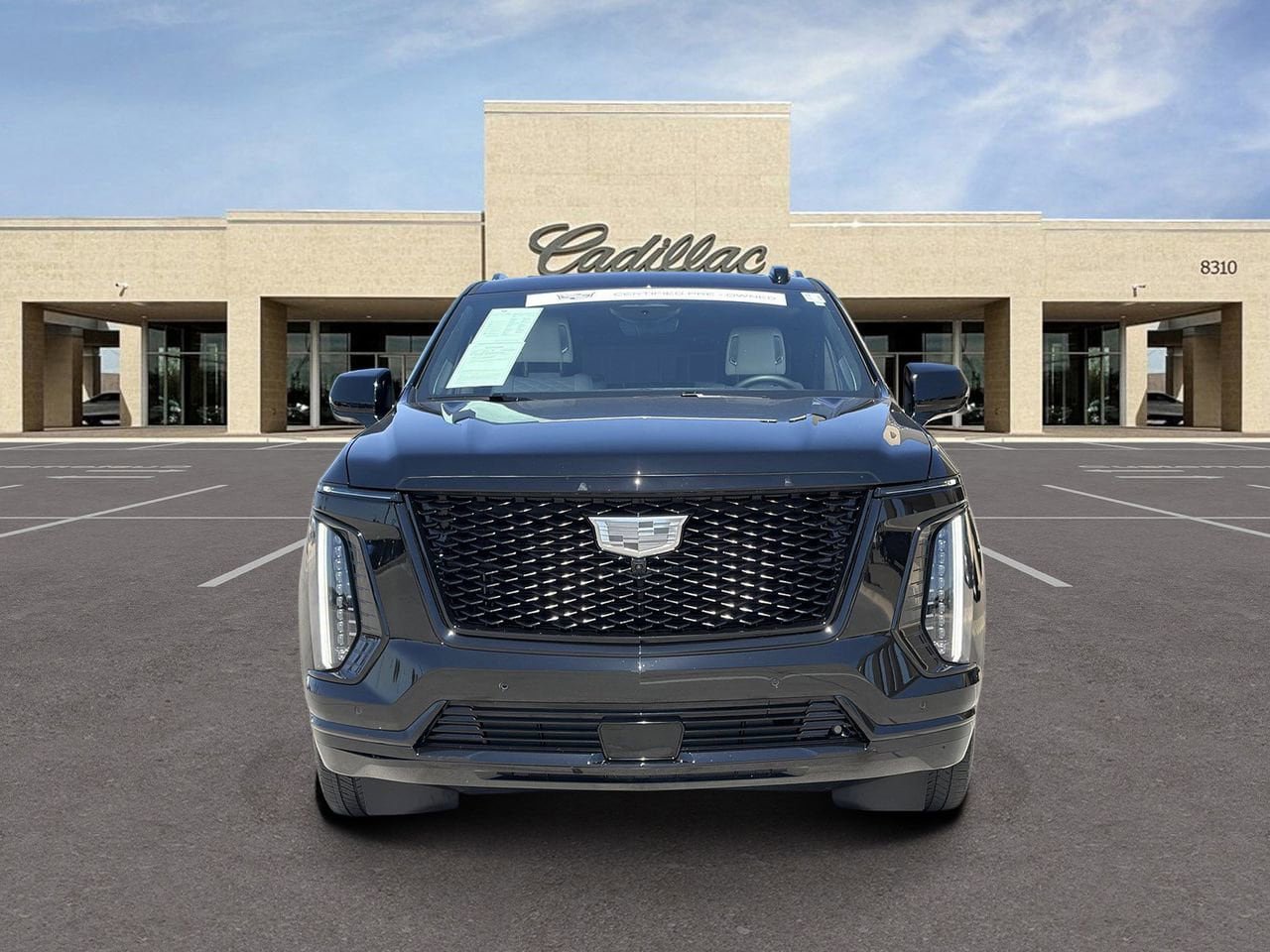 Certified 2025 Cadillac Escalade Sport Platinum w/ LPO, ONYX Package AWD/4WD image 2