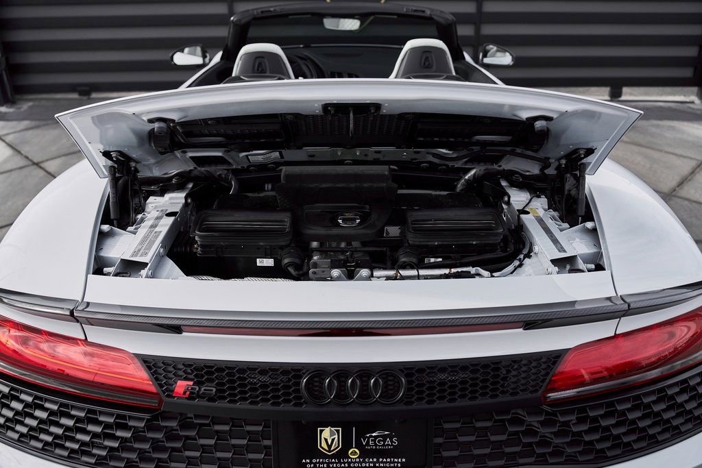 Used 2021 Audi R8 V10 performance AWD/4WD image 24