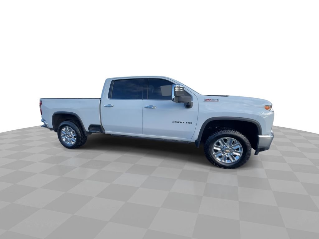 Used 2022 Chevrolet Silverado 3500 LTZ w/ LTZ Premium Package image 9