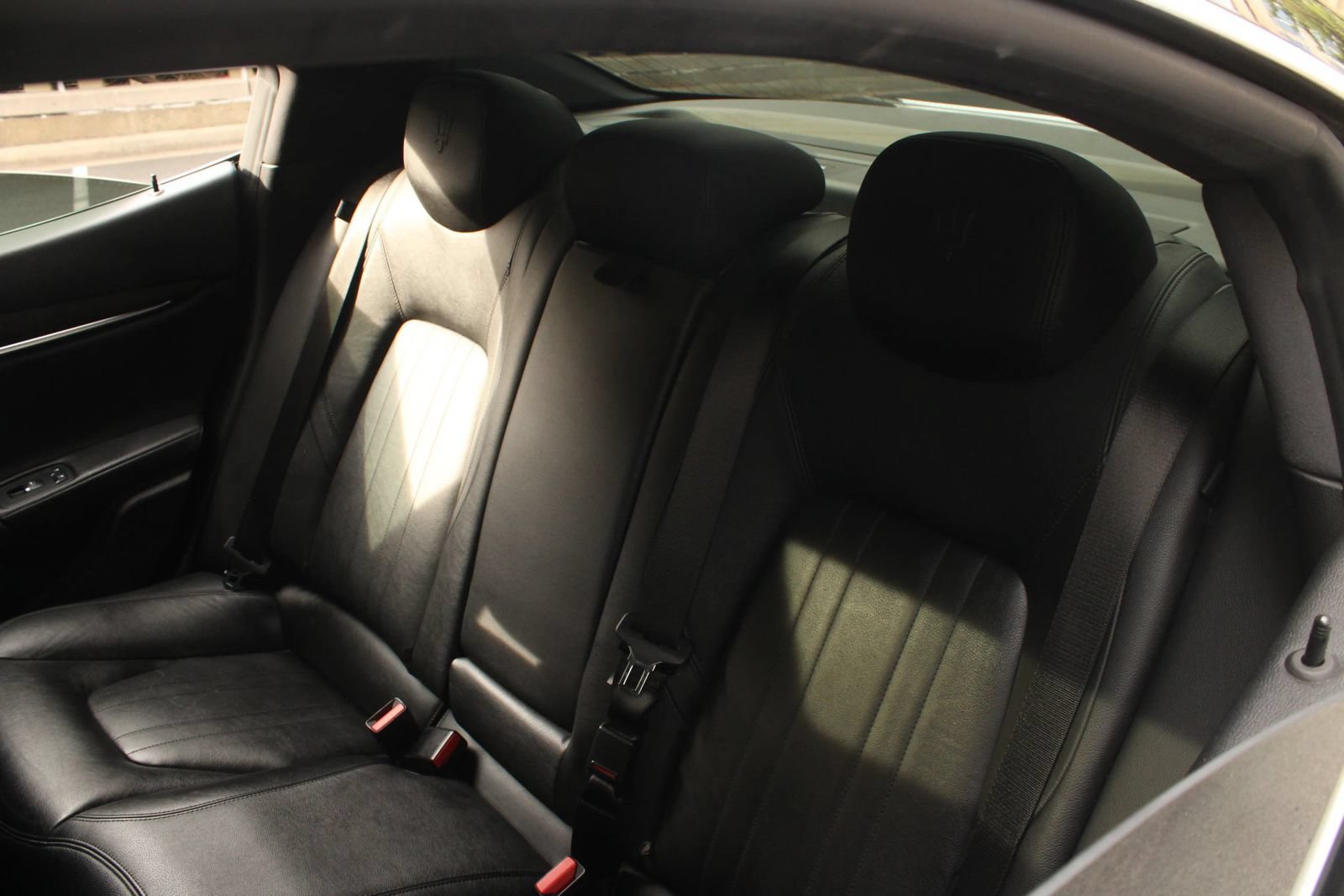 Used 2019 Maserati Ghibli S Q4 AWD/4WD image 18