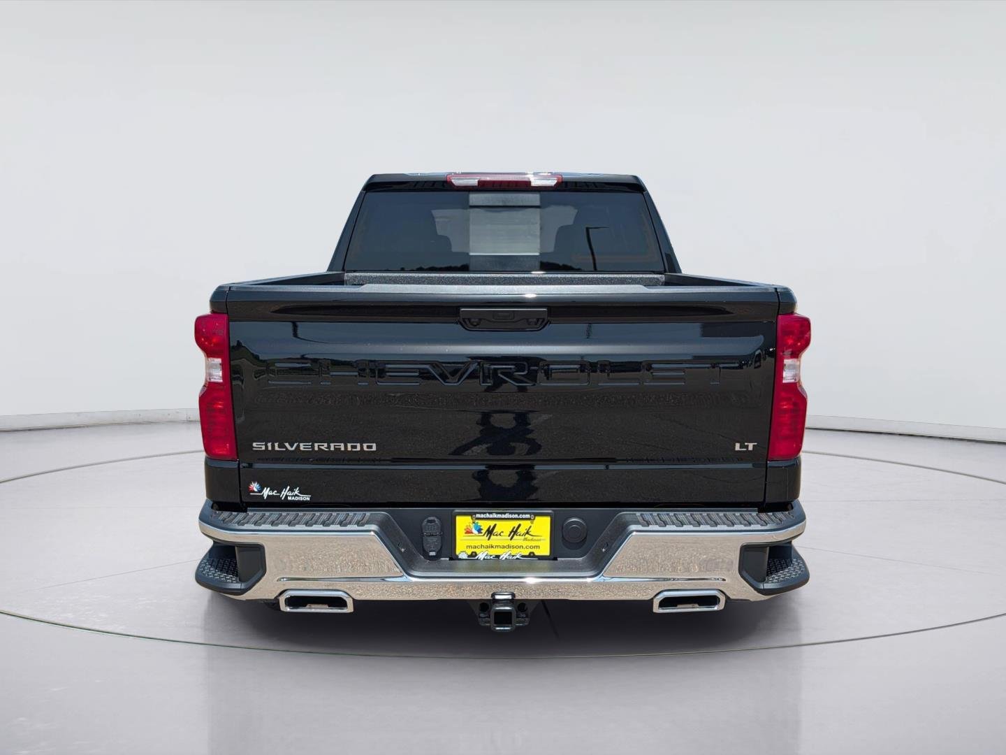 New 2026 Chevrolet Silverado 1500 LT w/ Z71 Off-Road Package AWD/4WD image 4