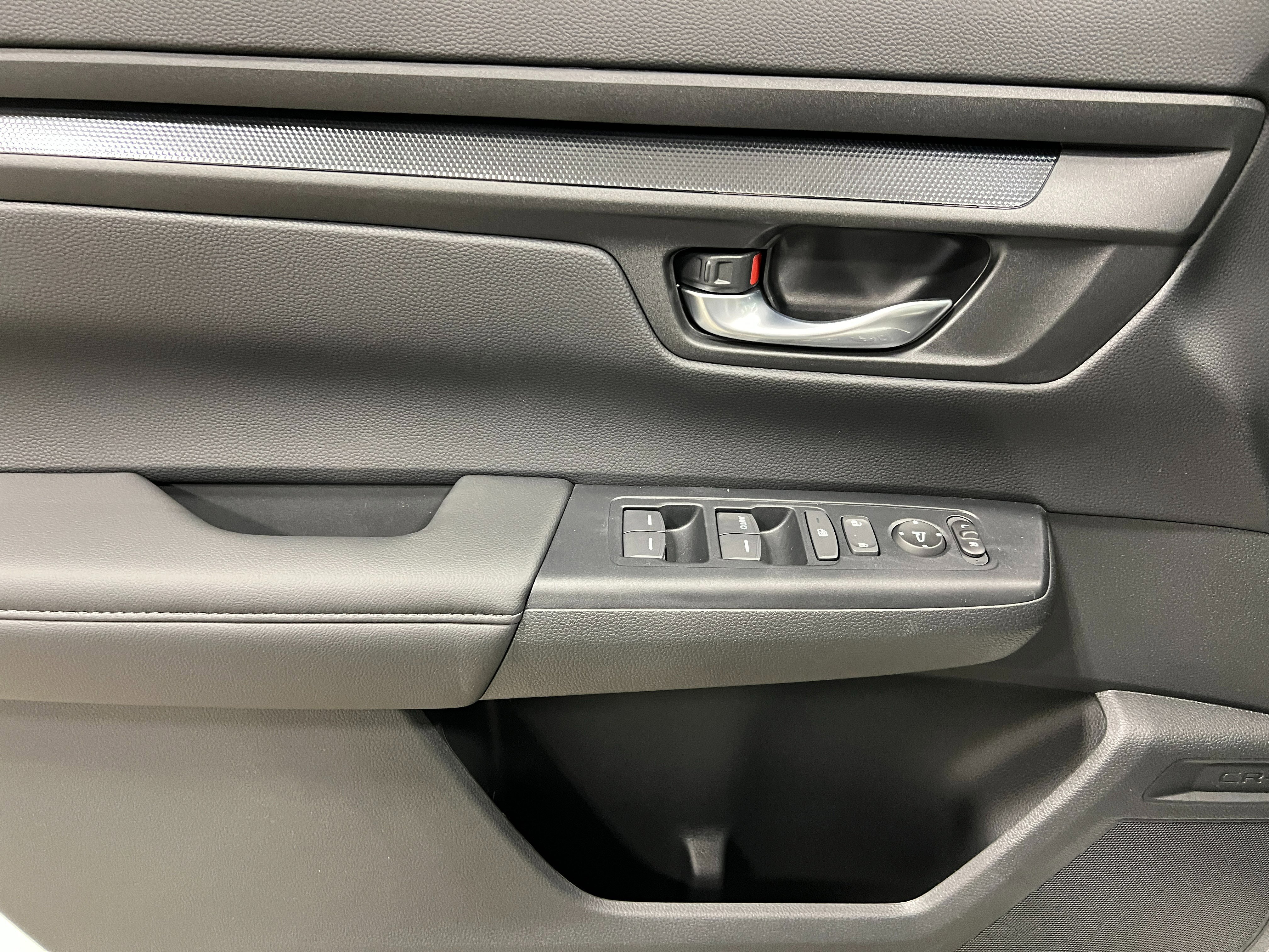 New 2025 Honda CR-V LX image 13