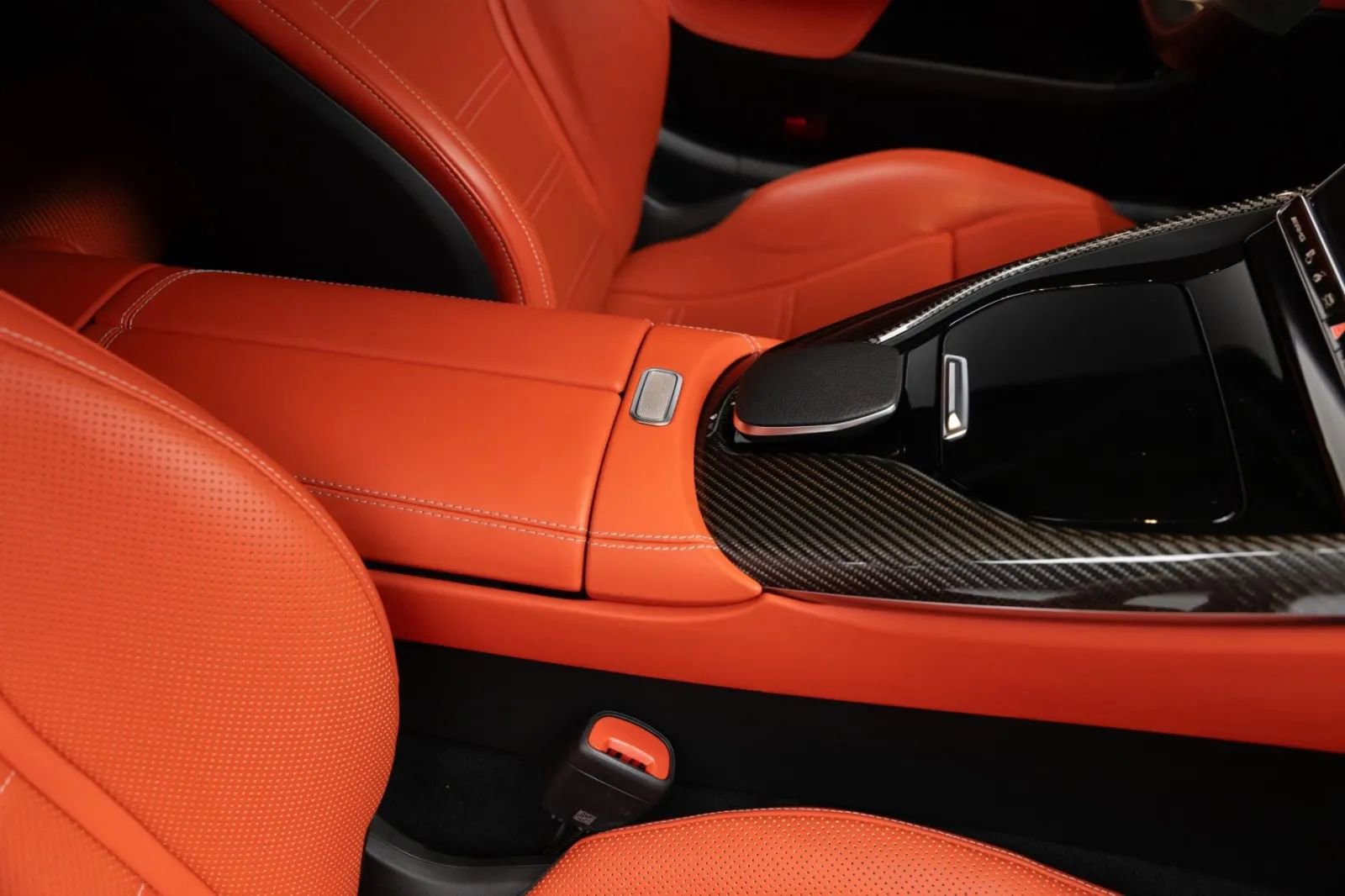 Used 2022 Mercedes-Benz SL 55 AMG 4MATIC image 28
