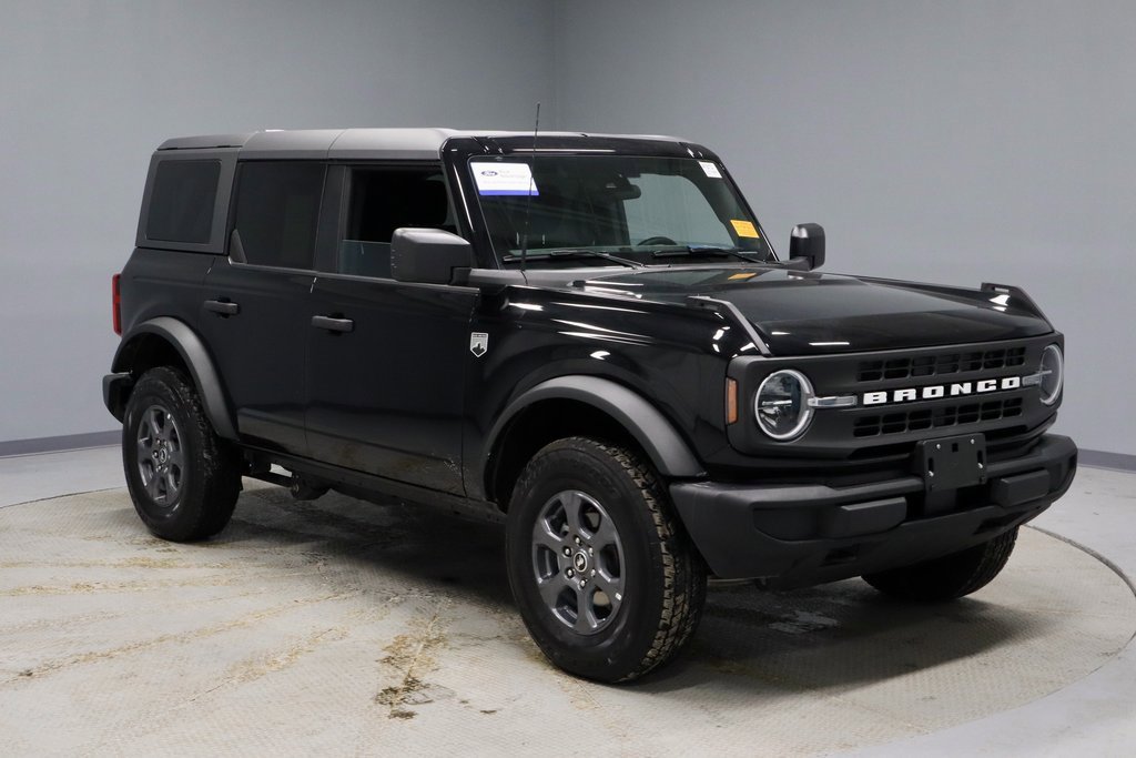 Certified 2025 Ford Bronco Big Bend image 1