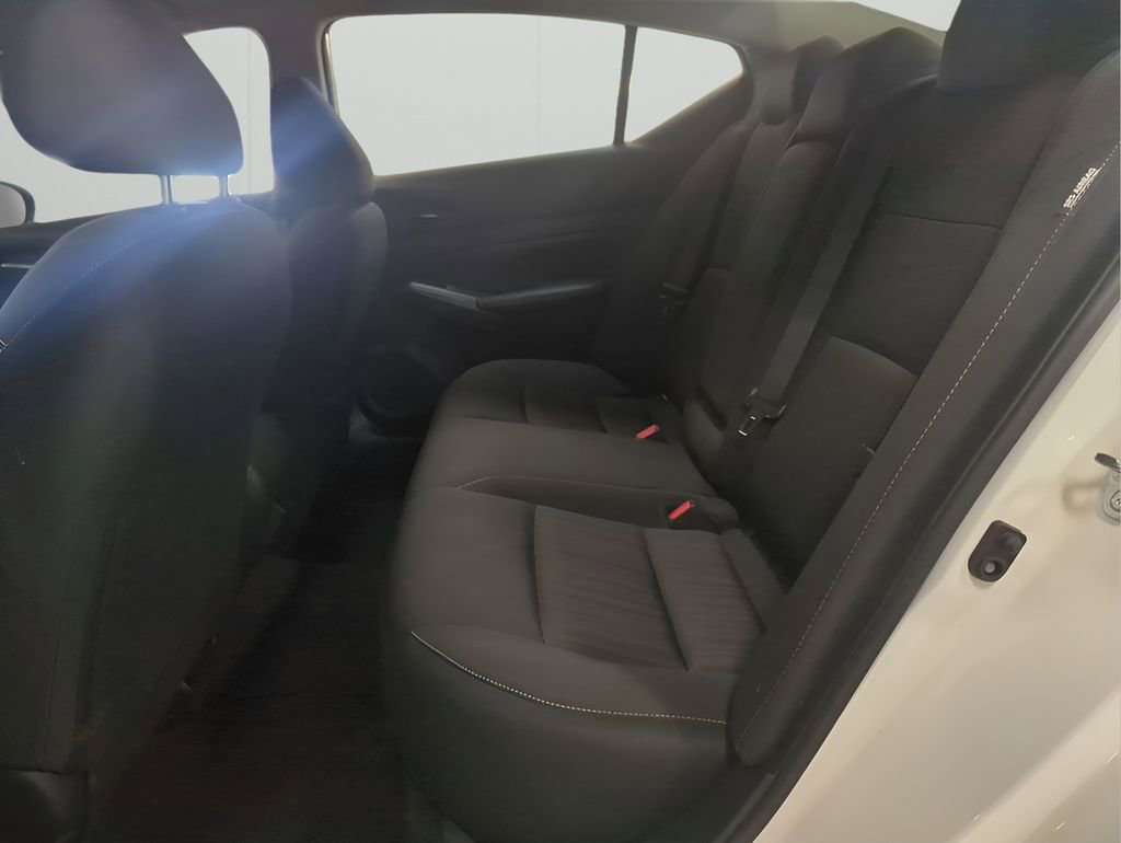 Used 2025 Nissan Altima 2.5 SV image 19