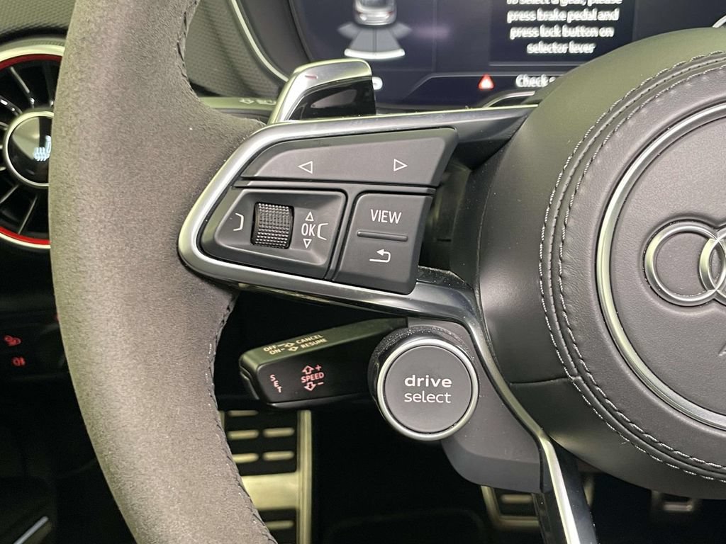 Used 2019 Audi TT RS AWD/4WD image 37