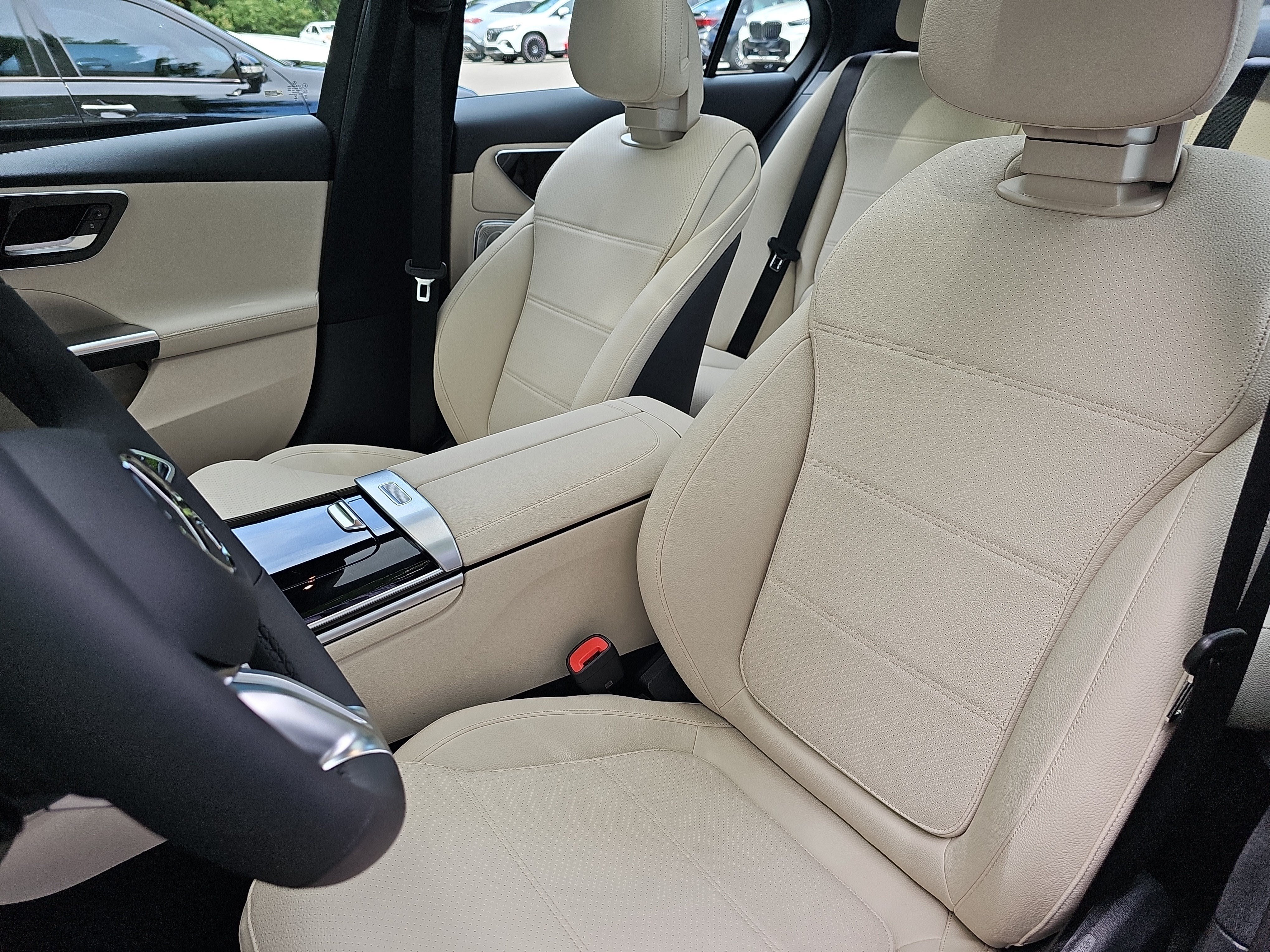 New 2026 Mercedes-Benz C 300 Sedan image 16