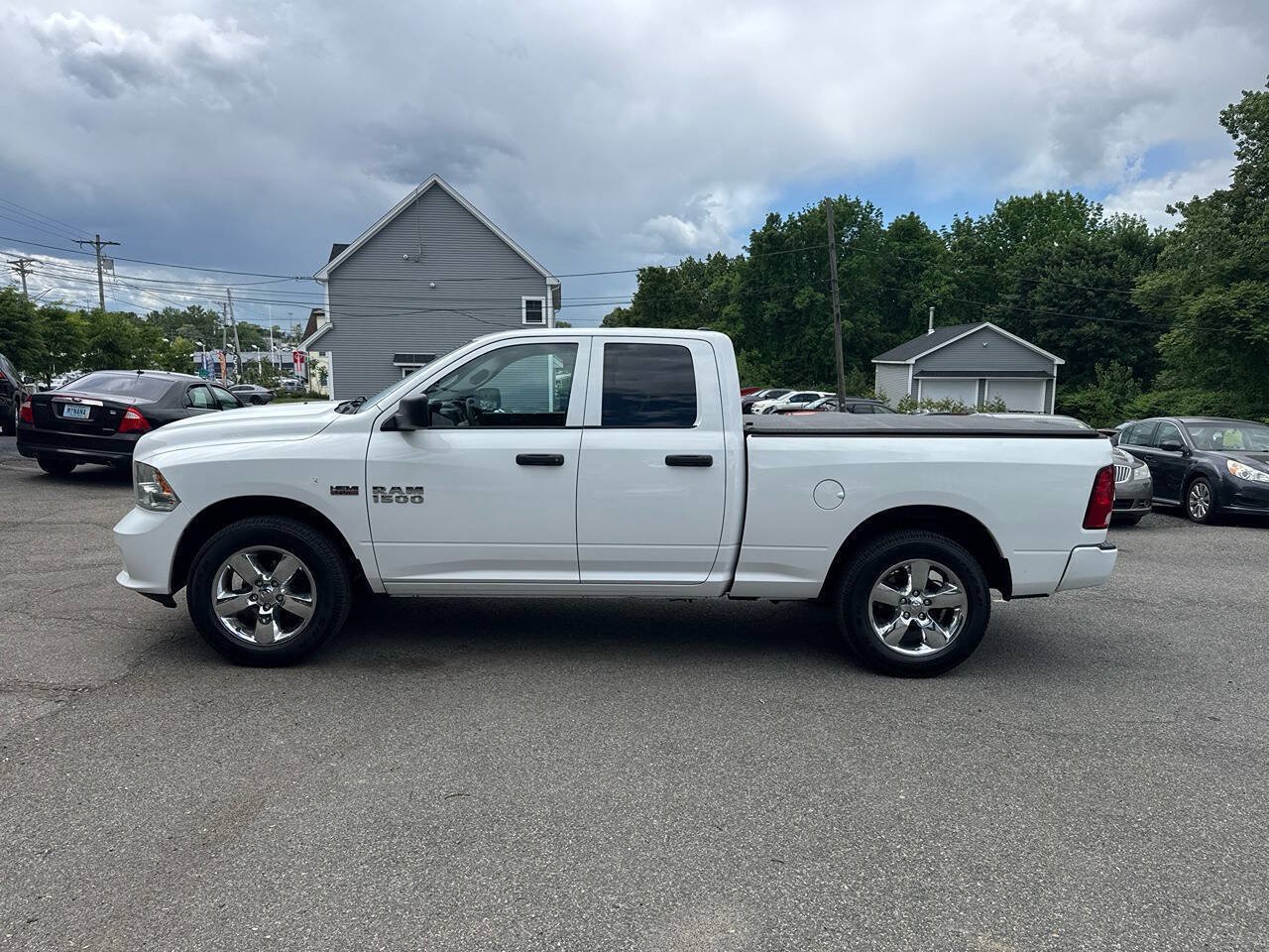 Used 2018 RAM 1500 Express w/ Express Value Package AWD/4WD image 5