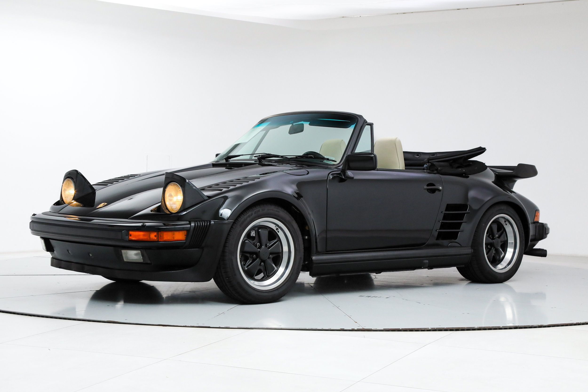Used 1989 Porsche 911 Turbo Targa RWD image 35