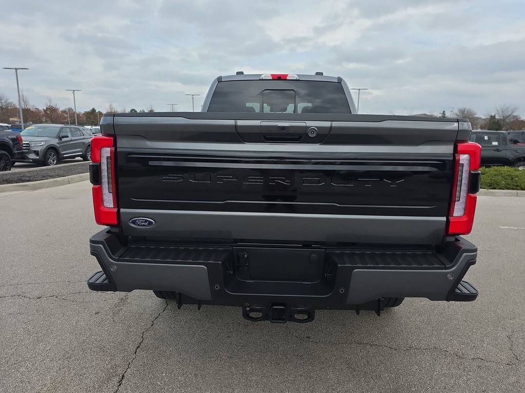 Used 2025 Ford F250 Platinum AWD/4WD image 6