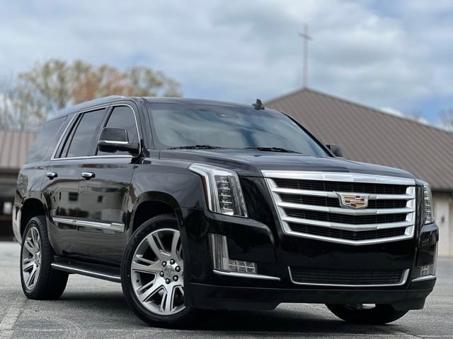 Used 2016 Cadillac Escalade Luxury AWD/4WD image 3