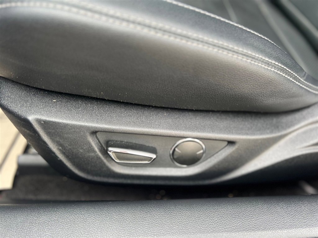 Used 2017 Ford Mustang Premium w/ Enhanced Security Package image 18