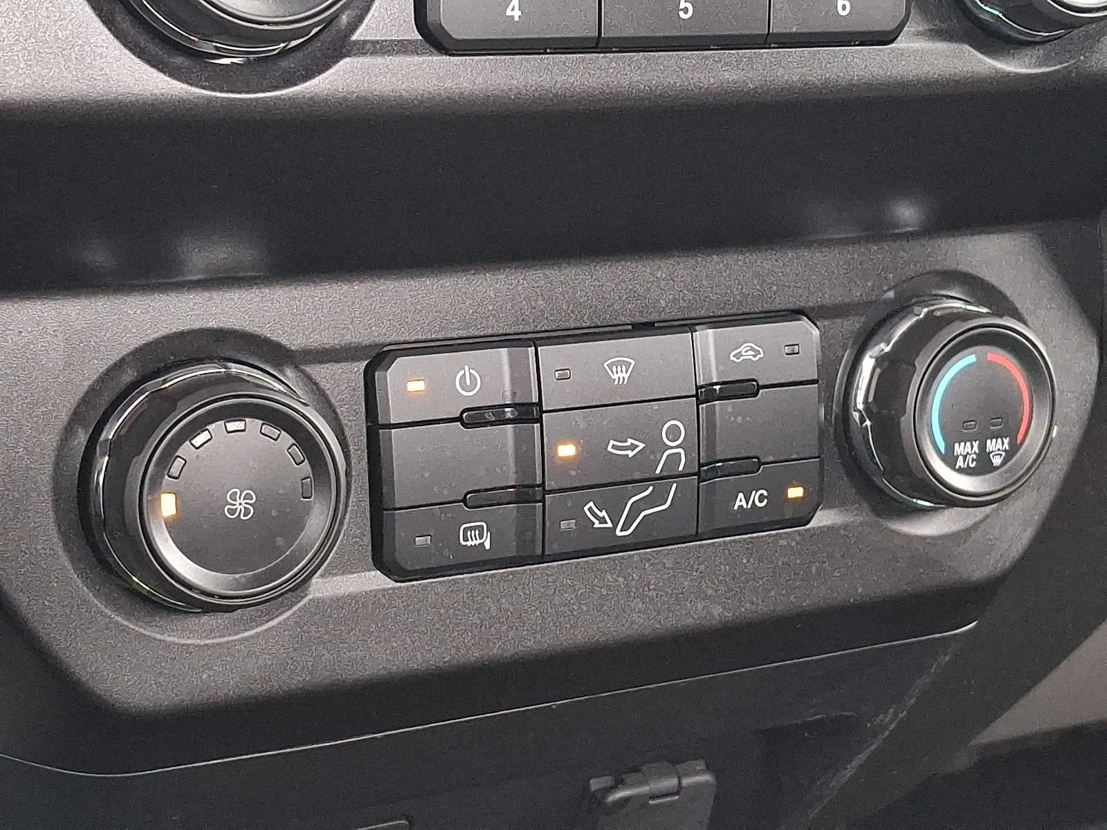 Used 2020 Ford F250 XL w/ STX Appearance Package AWD/4WD image 15