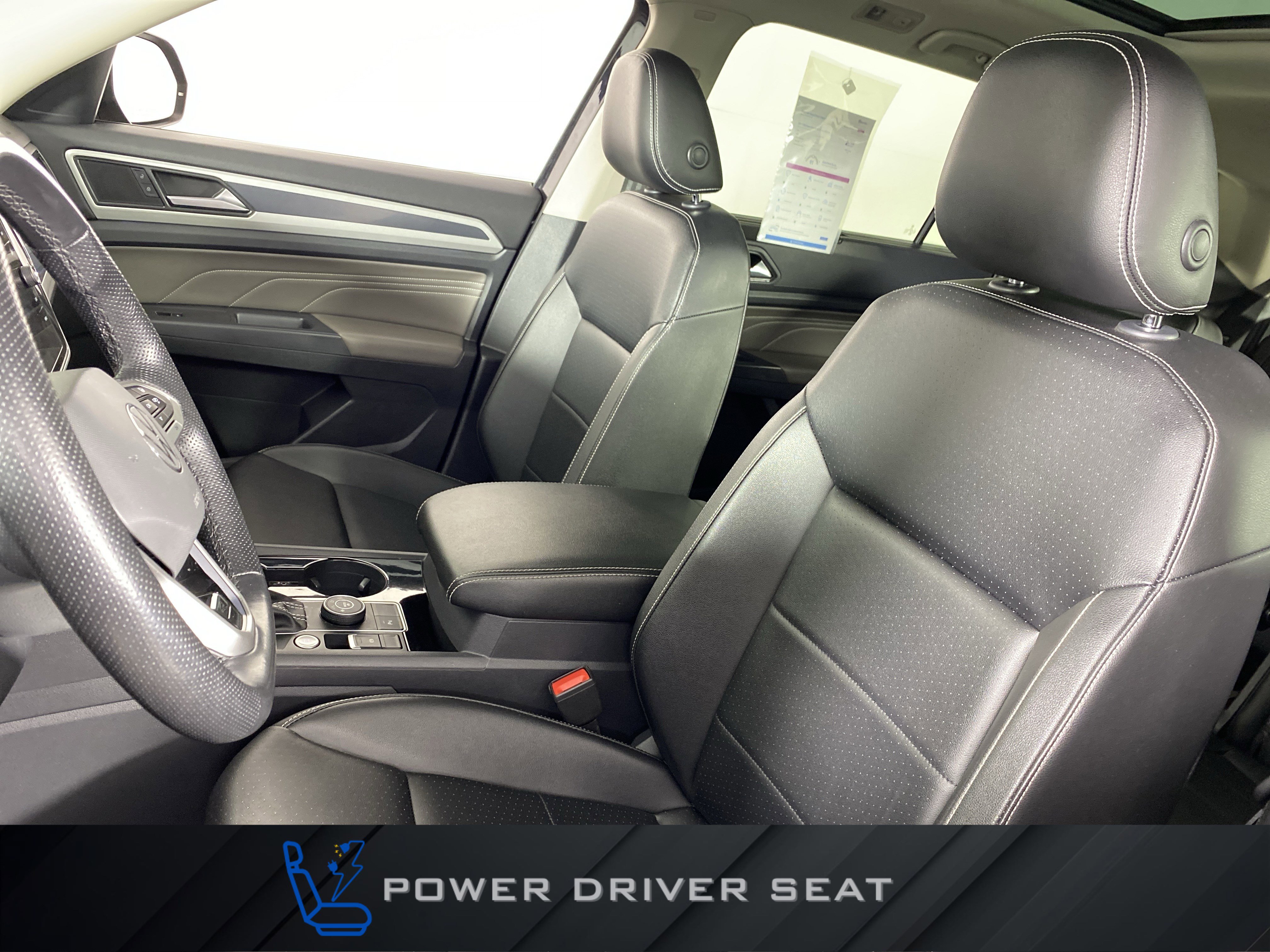 Used 2021 Volkswagen Atlas SEL R-Line image 18