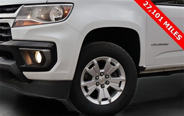 Used 2022 Chevrolet Colorado LT AWD/4WD image 11