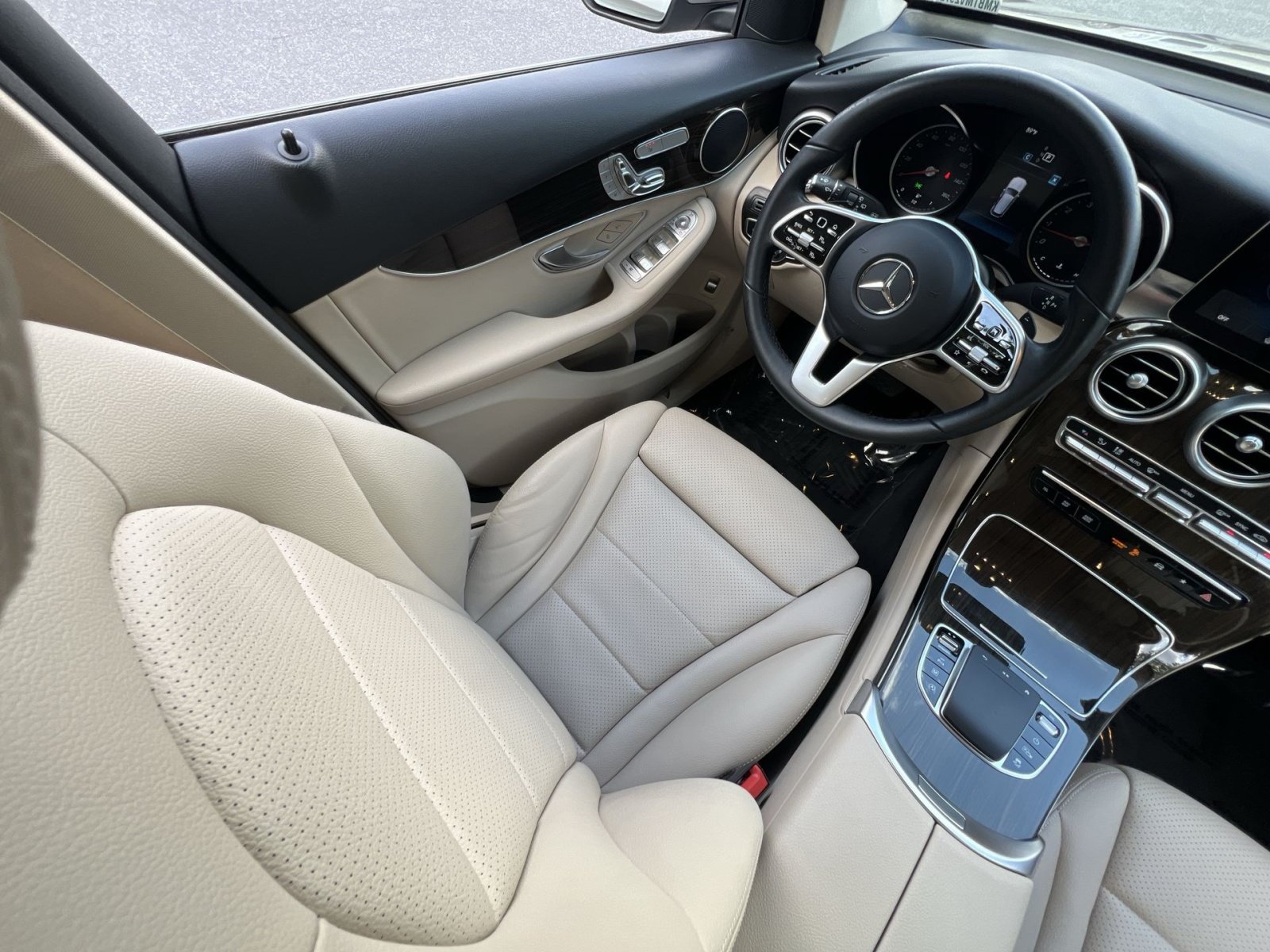 Certified 2021 Mercedes-Benz GLC 300 4MATIC image 16