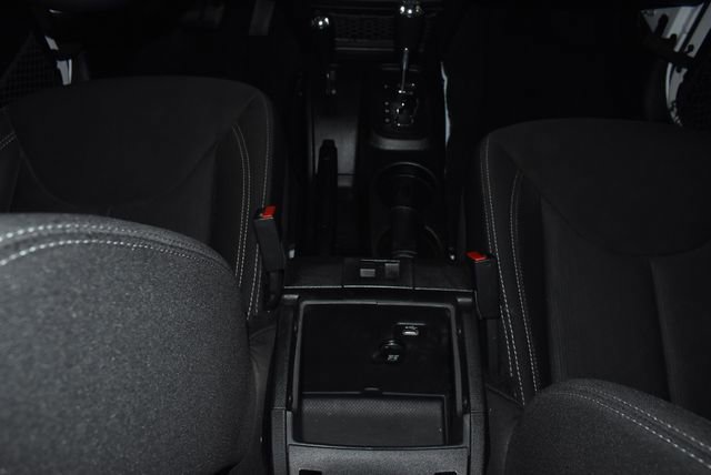 Used 2017 Jeep Wrangler Unlimited Sahara w/ Max Tow Package image 21