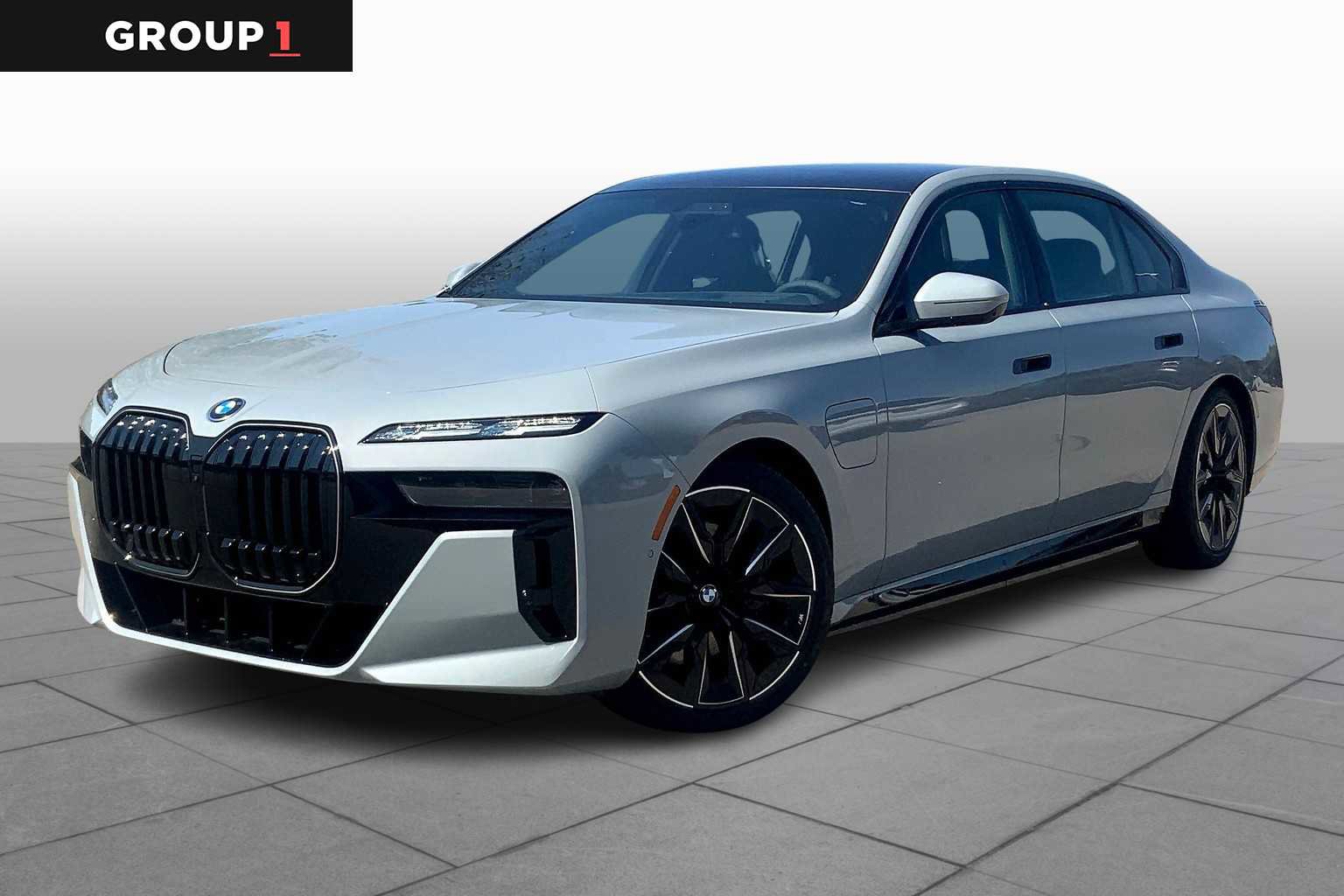 New 2026 BMW 750e xDrive w/ Executive Package video 1