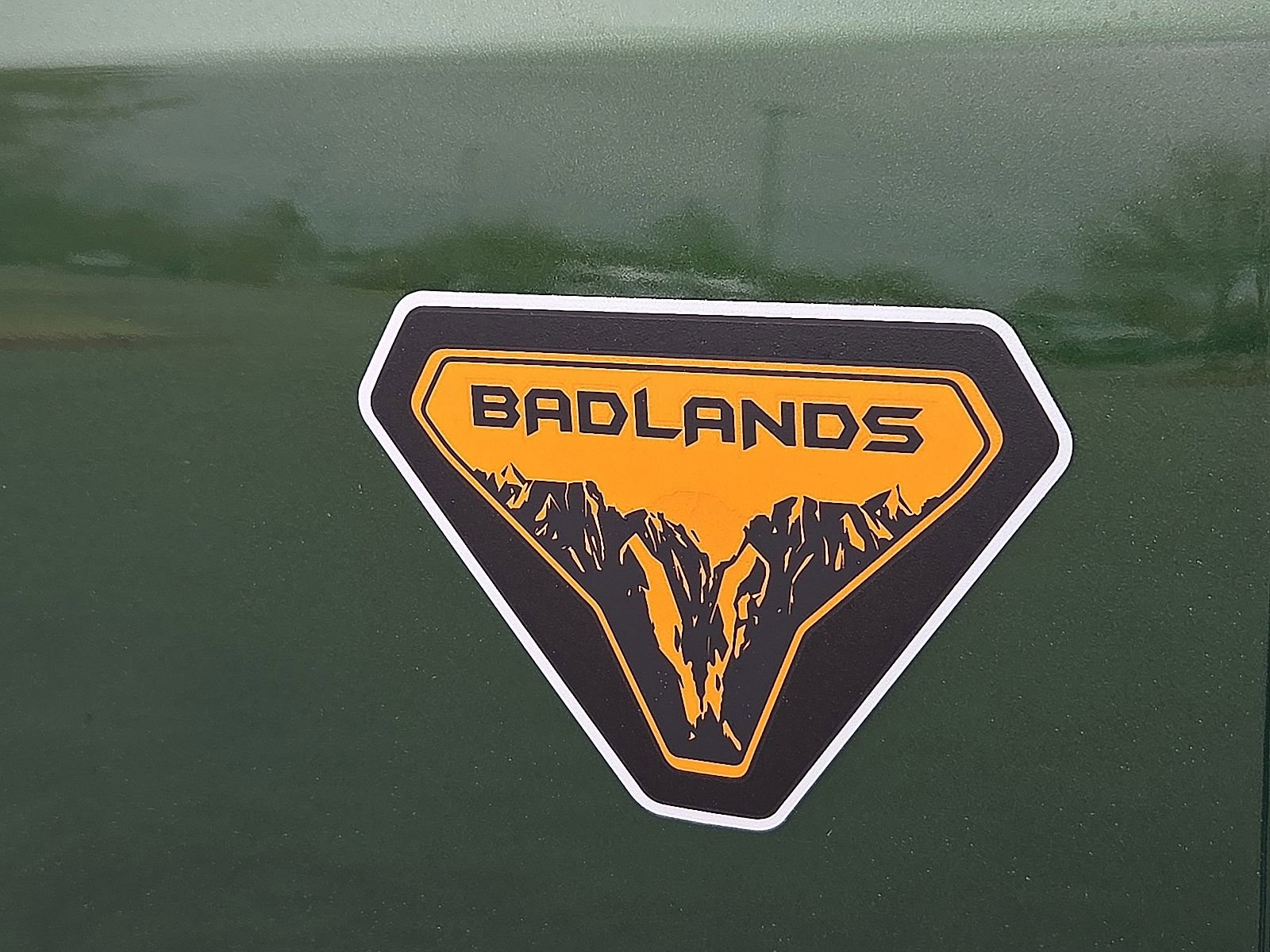 Certified 2025 Ford Bronco Badlands image 9