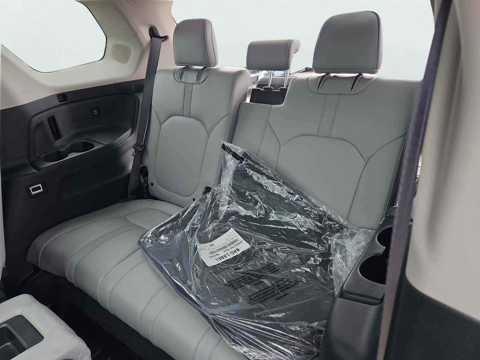Certified 2025 Honda Pilot Touring image 37