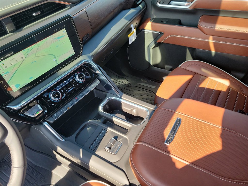 New 2025 GMC Sierra 3500 Denali Ultimate image 34