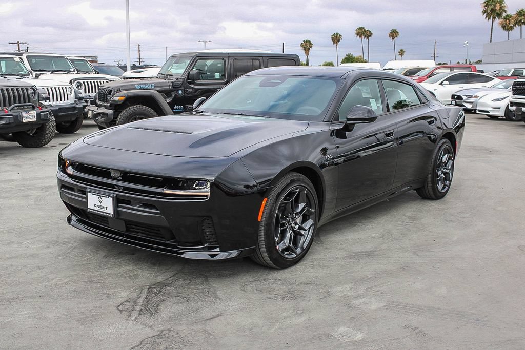 New 2026 Dodge Charger R/T w/ Blacktop Package AWD/4WD image 4