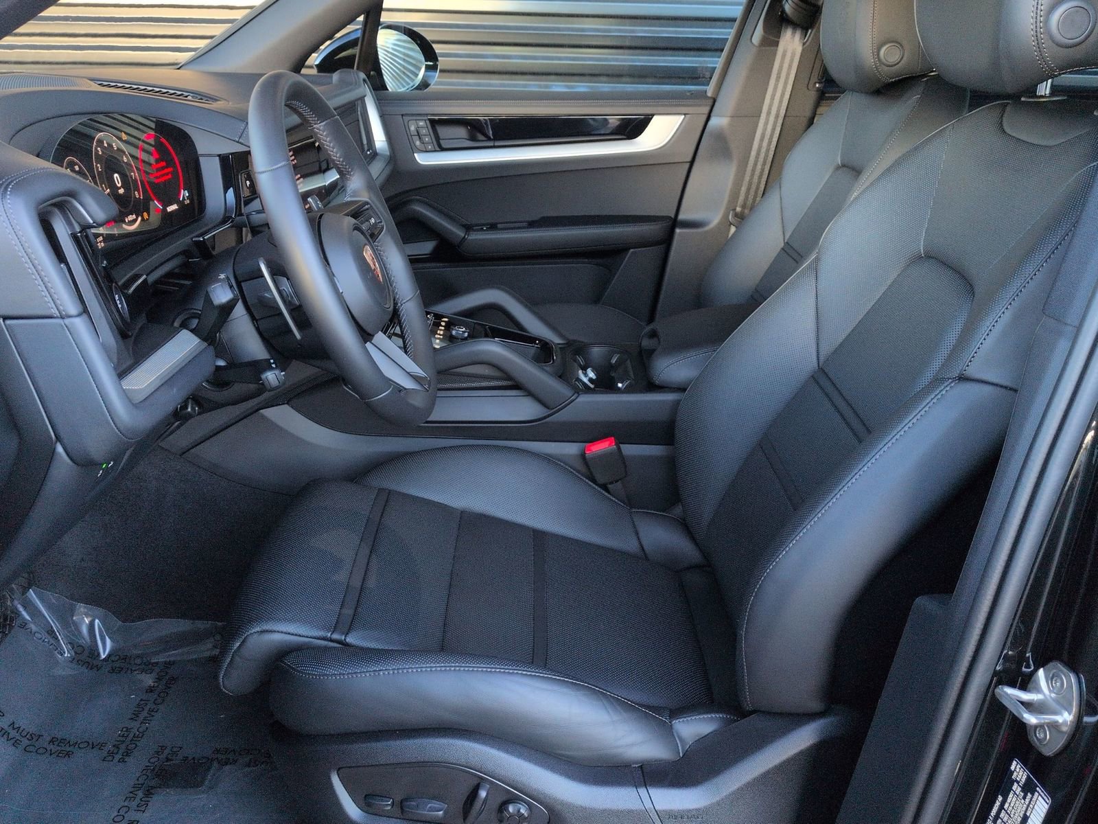 Certified 2026 Porsche Cayenne image 5