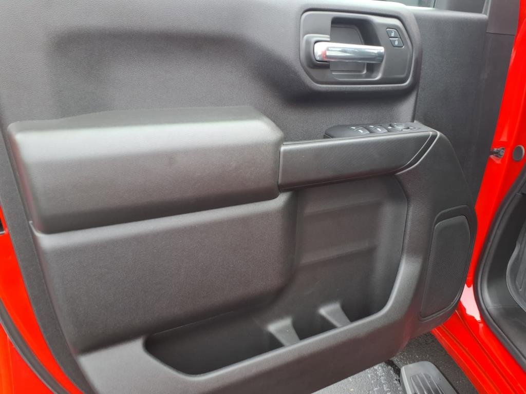 Used 2024 GMC Sierra 2500 Pro image 11